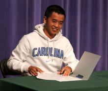 Golfer Henry Do Signs Letter of Intent for UNC